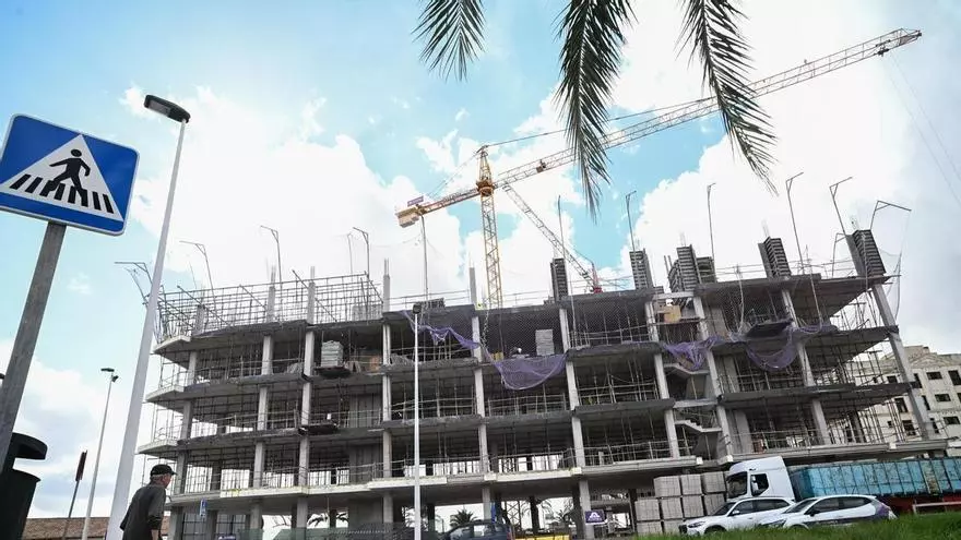 El paro sube en febrero en 3.584 personas mientras la Seguridad Social suma 97.000 afiliados