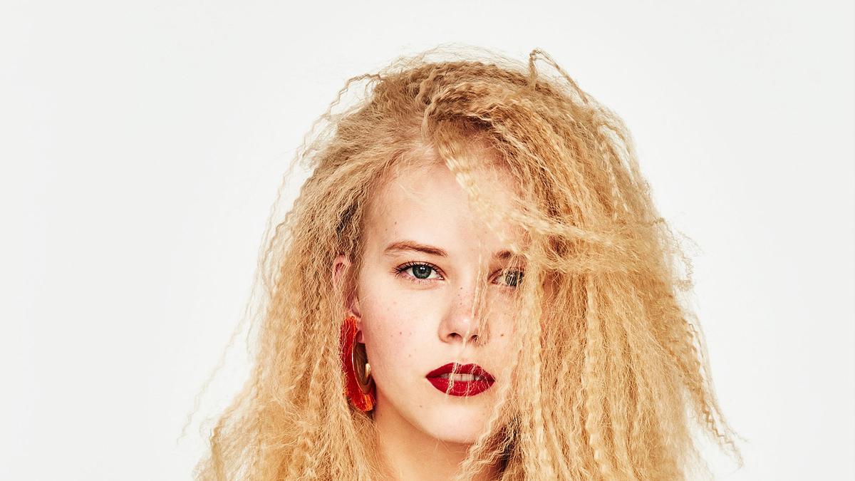 Crimping hair, la nueva tendencia según Zara (6)