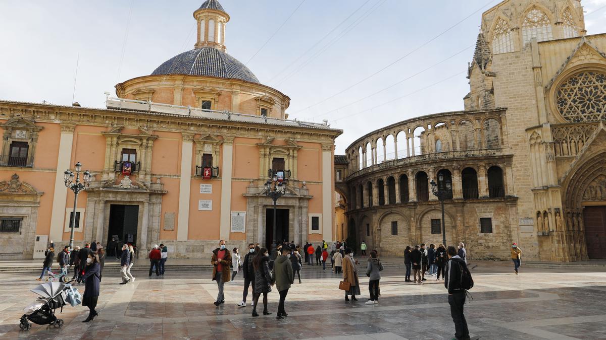 La Plaza de la Virgen, en pleno centro de la ciudad de València.