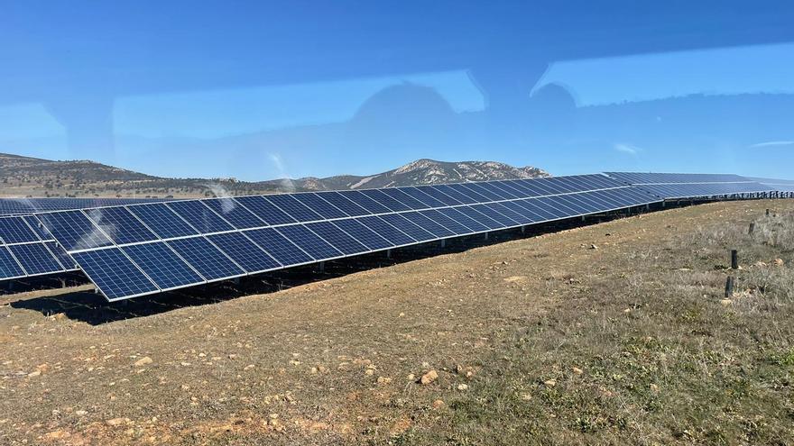 Plantas fotovoltaicas Godelleta y la Serrania: Transición