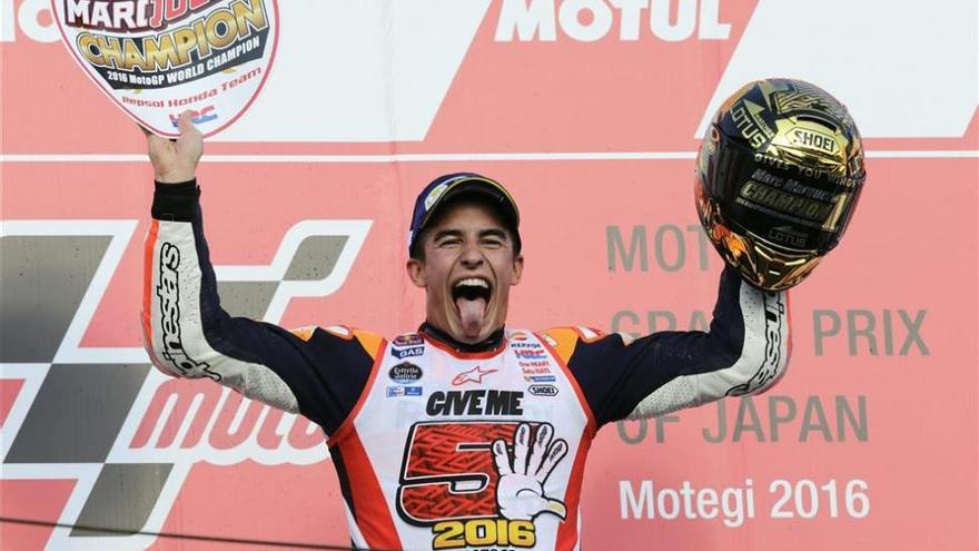 Márquez encabeza la lista de 10 españoles en MotoGP para 2017