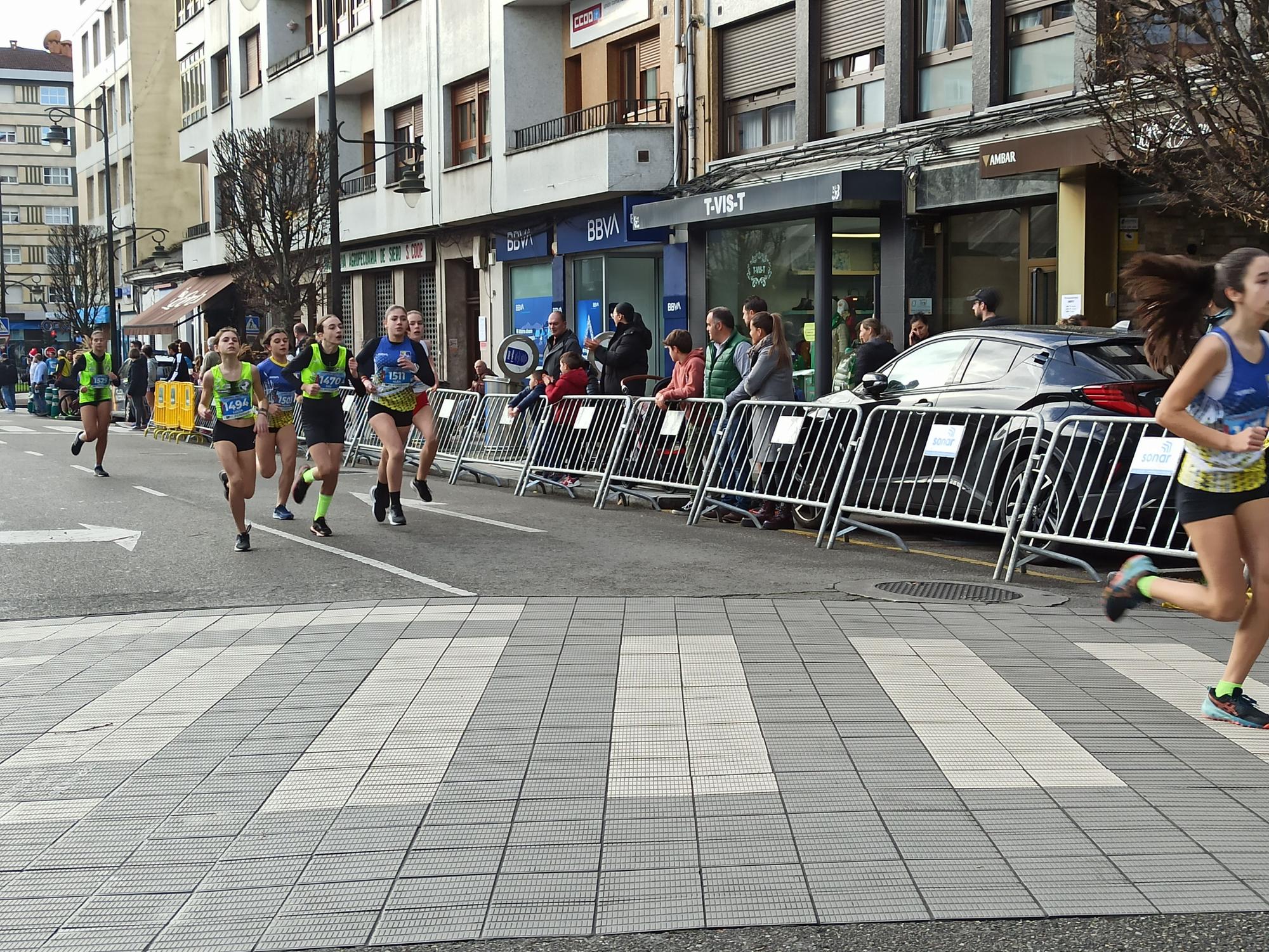 Casi 1.500 participantes disputan la carrera de Fin de Año de Pola de Siero