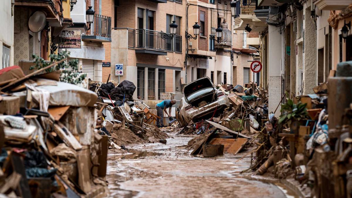 Els efectes de la DANA, a Paiporta.