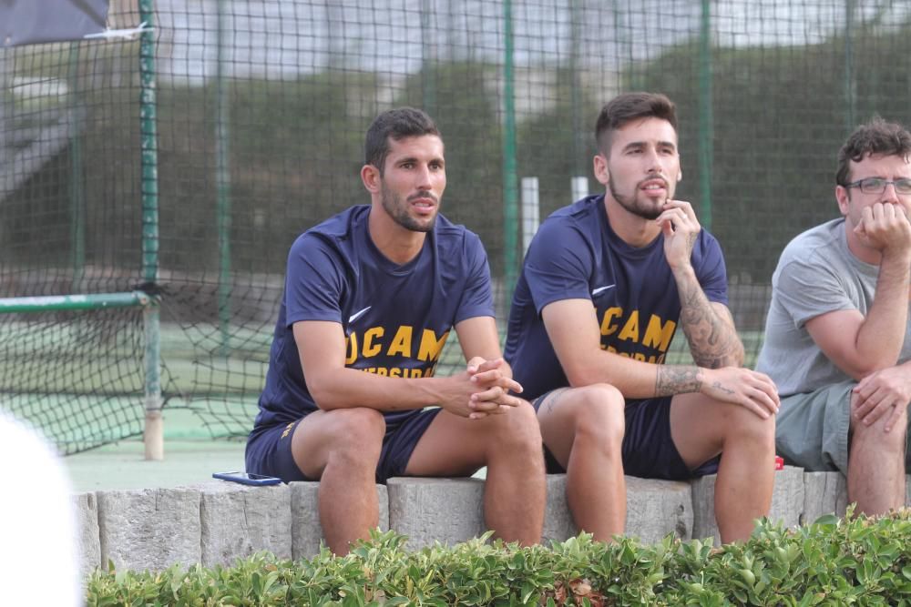 Partido de fútbol amistoso entre FC Cartagena y Mar Menor