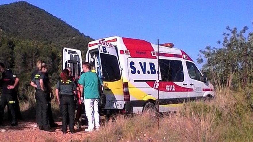 Reaniman a un hombre en Onda cuando se ahogaba en su piscina y rescatan a un senderista en Aín