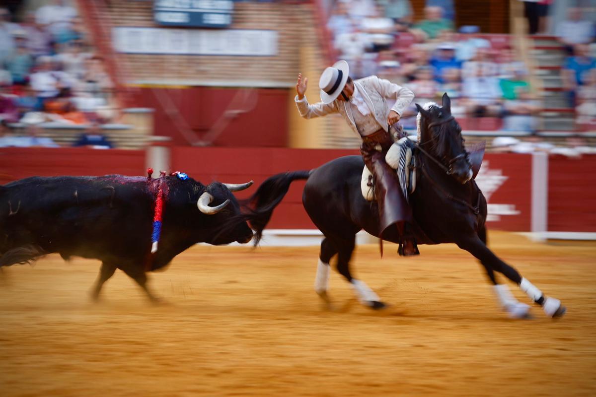 La corrida de rejones de la Feria Taurina de Córdoba, en imágenes La corrida de rejones de la Feria Taurina de Córdoba, en imágenes