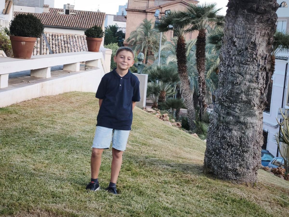 Las nuevas cortes de Benicàssim posan por primera vez con sus 24 representantes Las nuevas cortes de Benicàssim posan por primera vez con sus 24 representantes