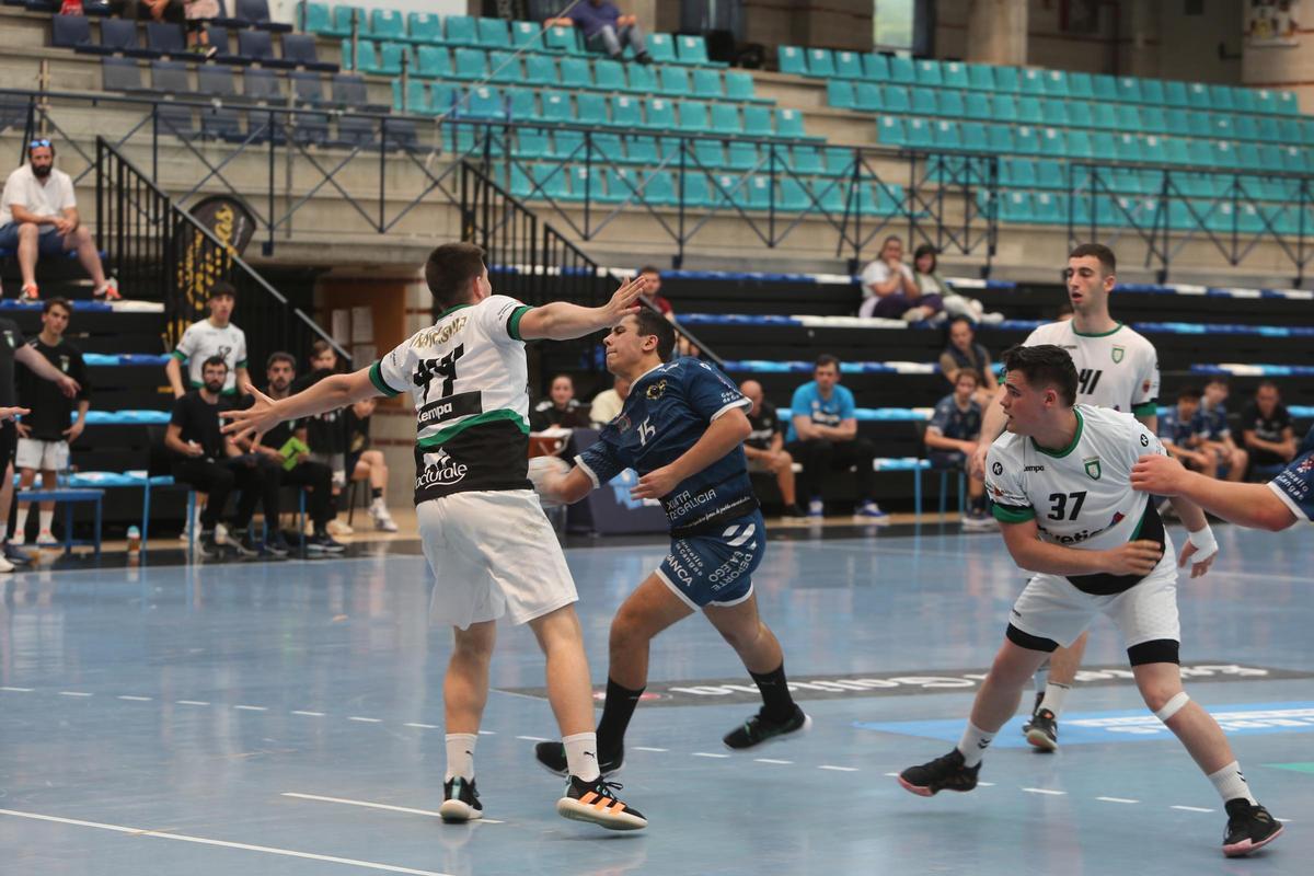 Las imágenes del Sector Juvenil de Balonmano. Luceros-Anaitasuna