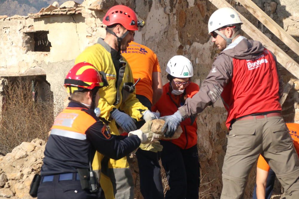 Orihuela realiza con éxito un simulacro de emergencias por alerta de inundación