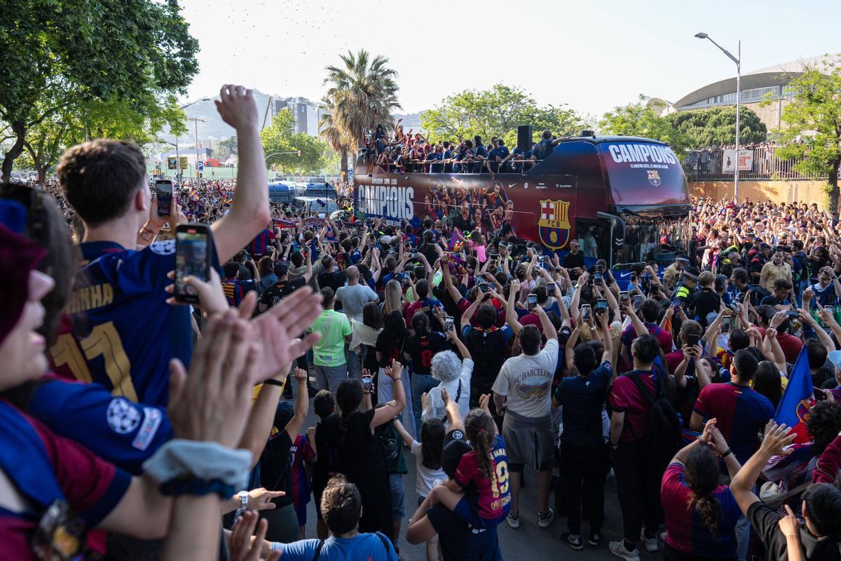  La rúa del Barça por las calles de Barcelona 