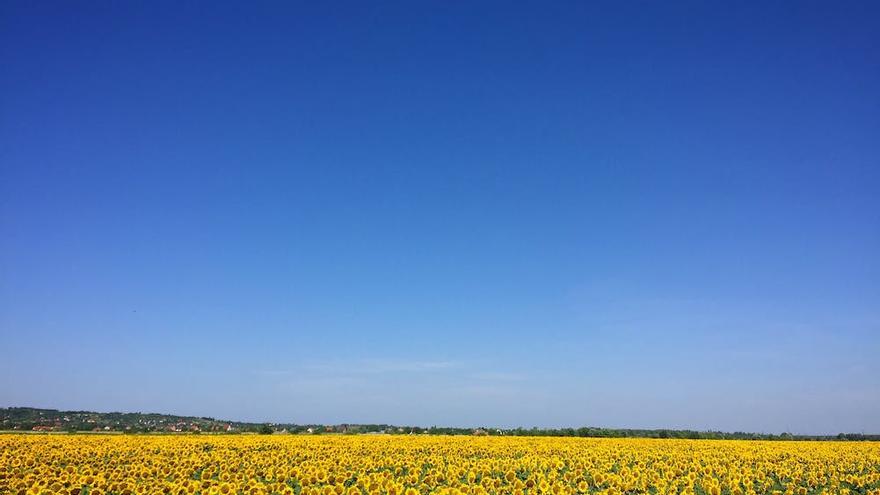 ¿Por qué el cielo es de color azul?