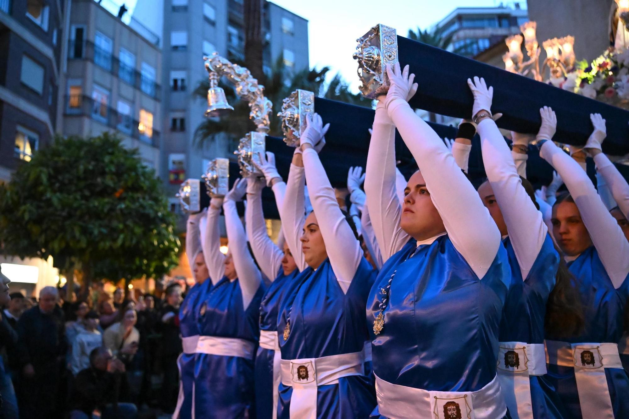 Las mejores imágenes del Martes Santo en Elche