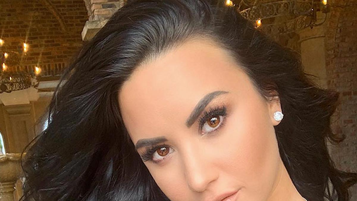 Demi Lovato posa para un selfie