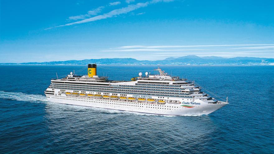 Costa Cruceros operará con base en Málaga en mayo, junio y septiembre