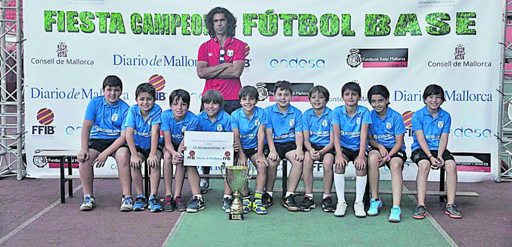 CAMPEÓN FÚTBOL SALA: Alcúdia. Benjamín Liga B