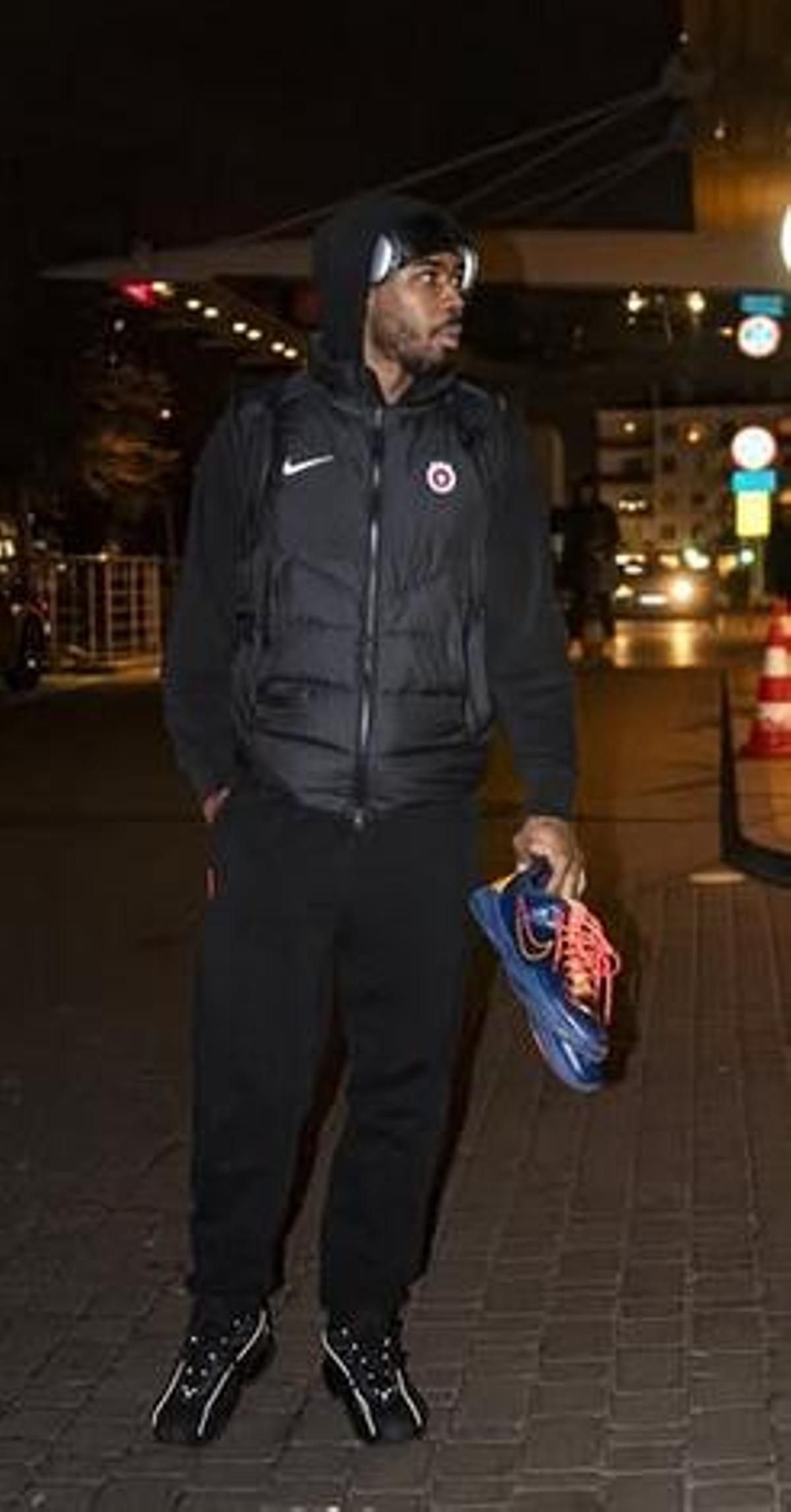 Harding, antes de un partido con el Rytas.