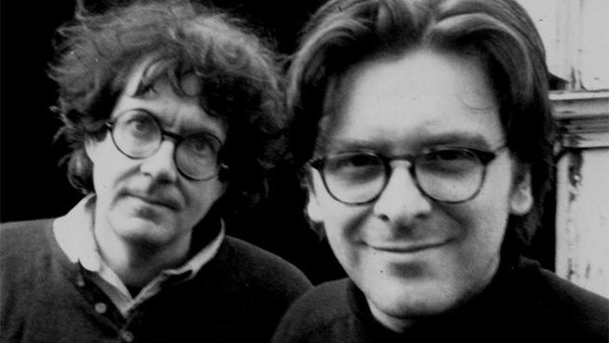 Jad Fair &amp; Norman Blake // FARO