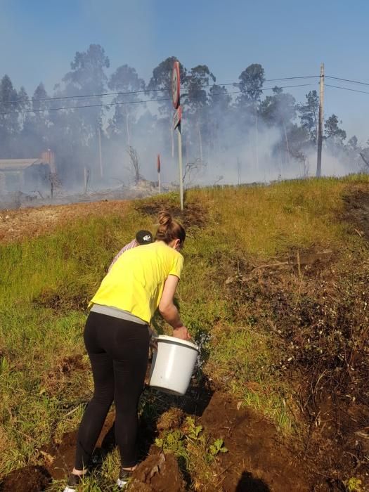 El fuego arrasa en Rianxo más de 750 hectáreas