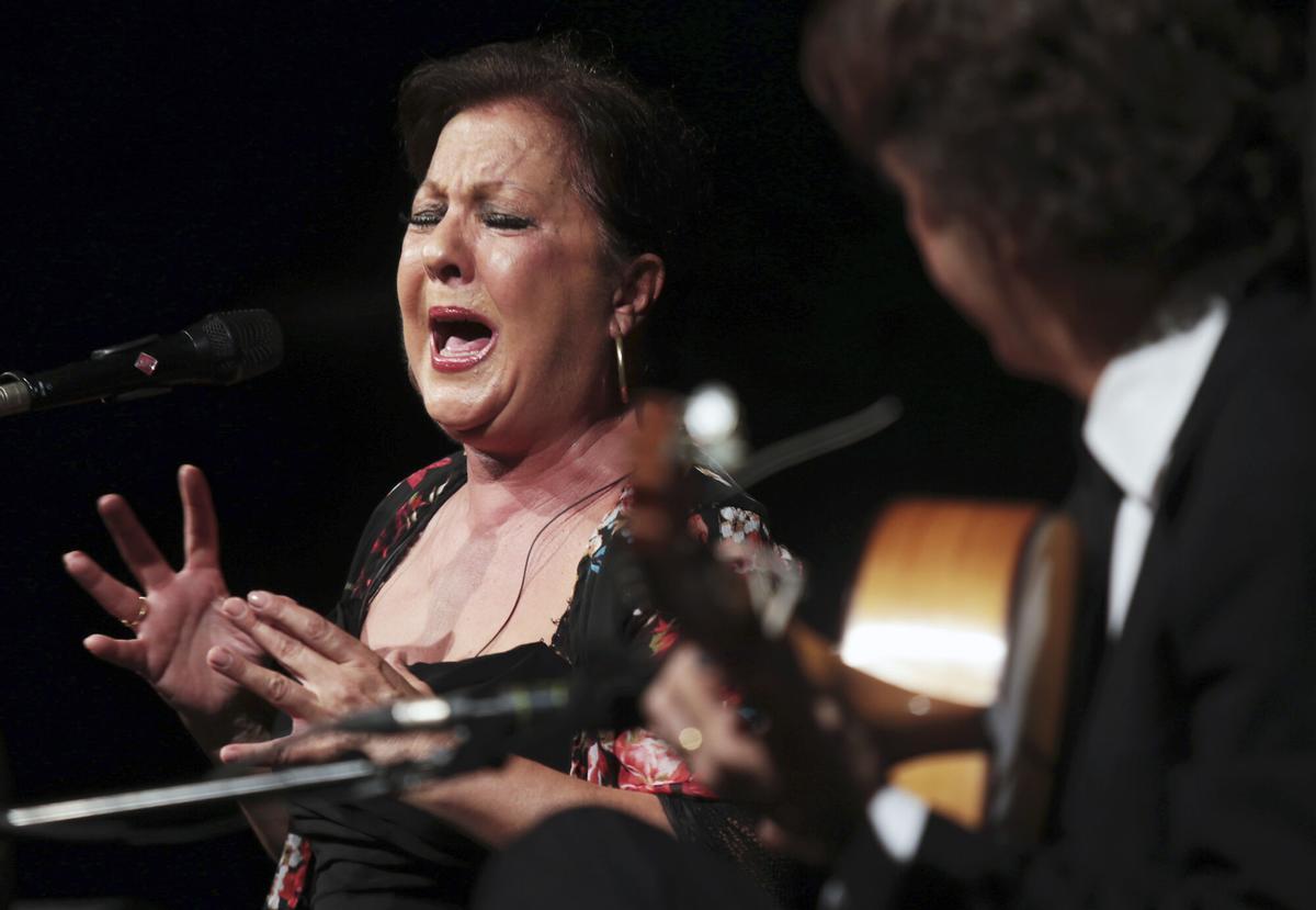 La cantaora Carmen Linares, durante un recital.