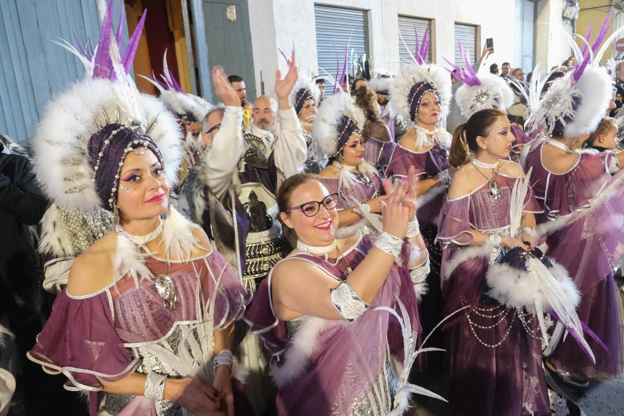 Así ha sido el desfile general de comparsas de las fiestas de Monforte del Cid