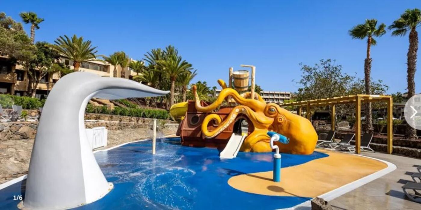Piscina infantil en el hotel Barceló Lanzarote Active Resort.