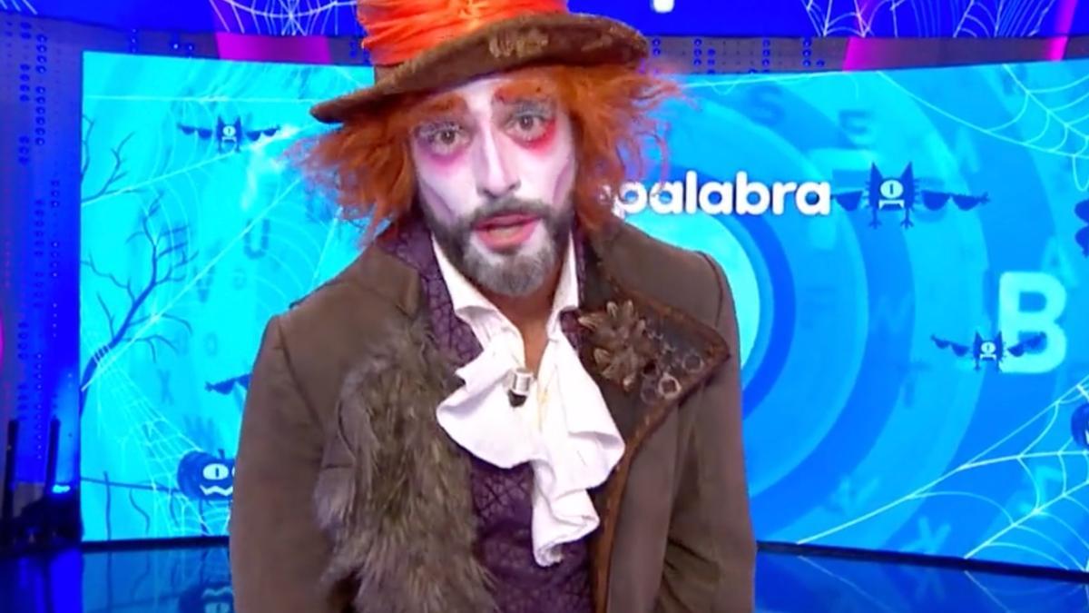 Pasapalabra: Roberto Leal, disfrazado para el programa especial de Halloween.