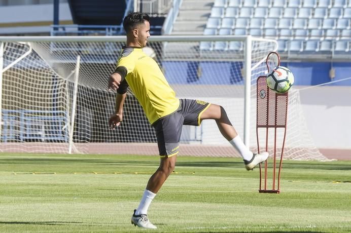 ENTRENAMIENTO UDLP MASPALOMAS