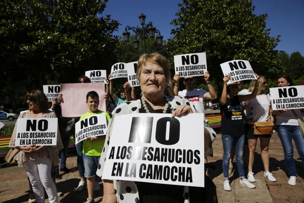 Protesta de los vecinos de La Camocha