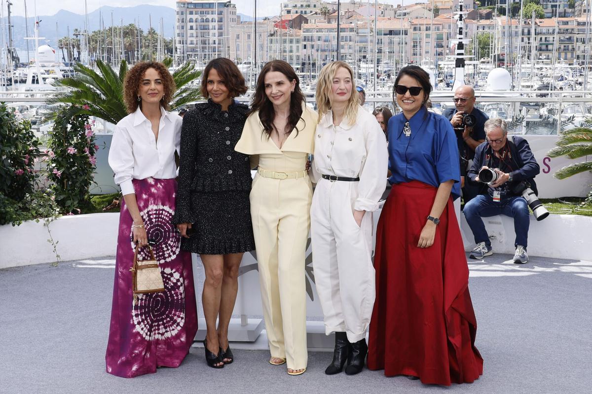 Juliette Binoche, Leila Slimani, Halle Berry, Alba Rohrwacher y Payal Kapadia, estrellas del jurado del Festival de Cannes 2025.