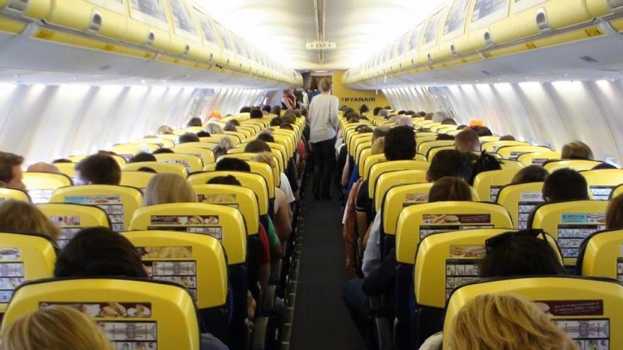 Nuevo caso de pasajero conflictivo: un avión que salió de Canarias tuvo que hacer un aterrizaje imprevisto