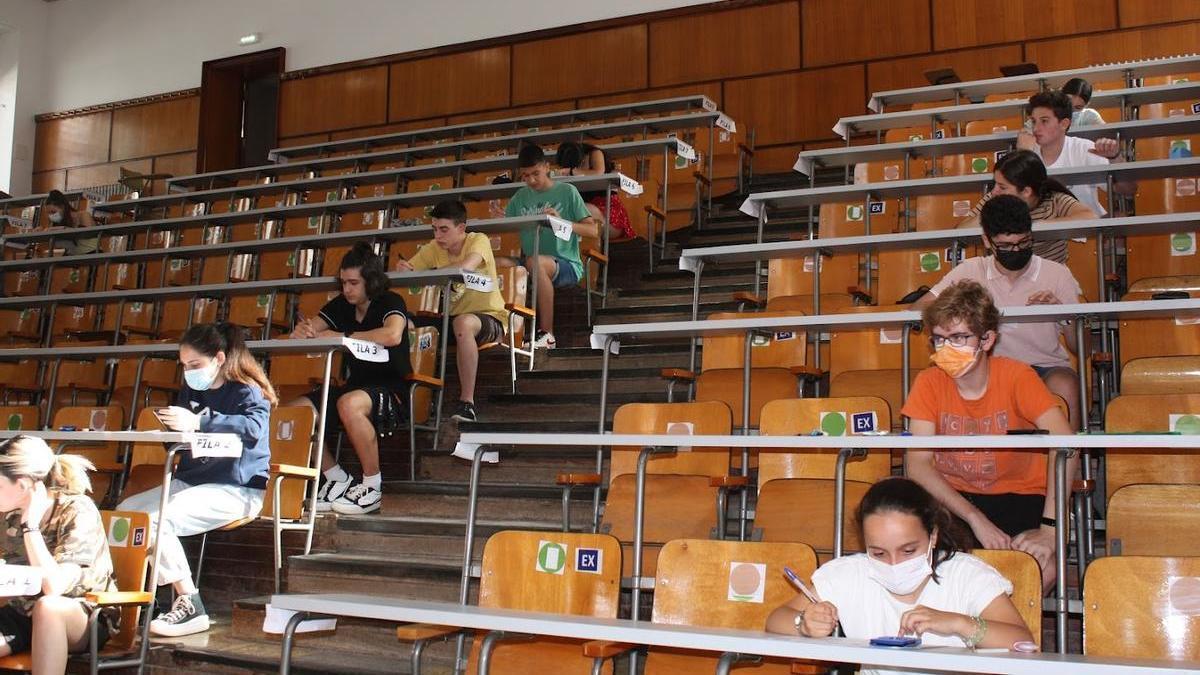 Las pruebas de la final se desarrollaron en el aula magna de la Facultad de Ciencias.