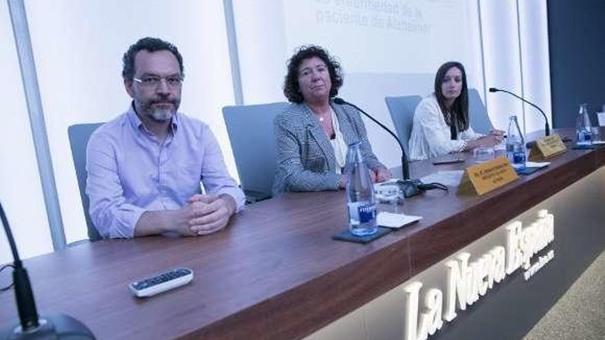 Sergio Calleja, Concha Mena y Lorena Crespo.