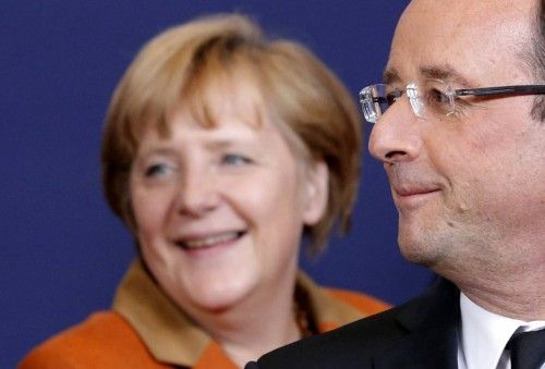 Hollande y Merkel en la cumbre europea