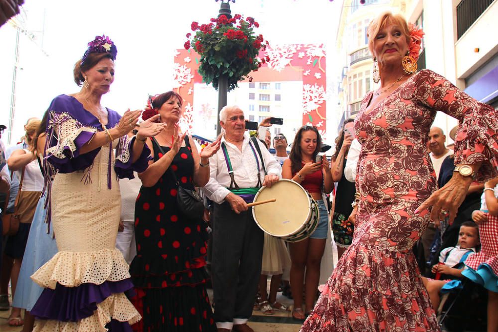 Calles llenas y mucho ambiente en el primer sábado de la feria.