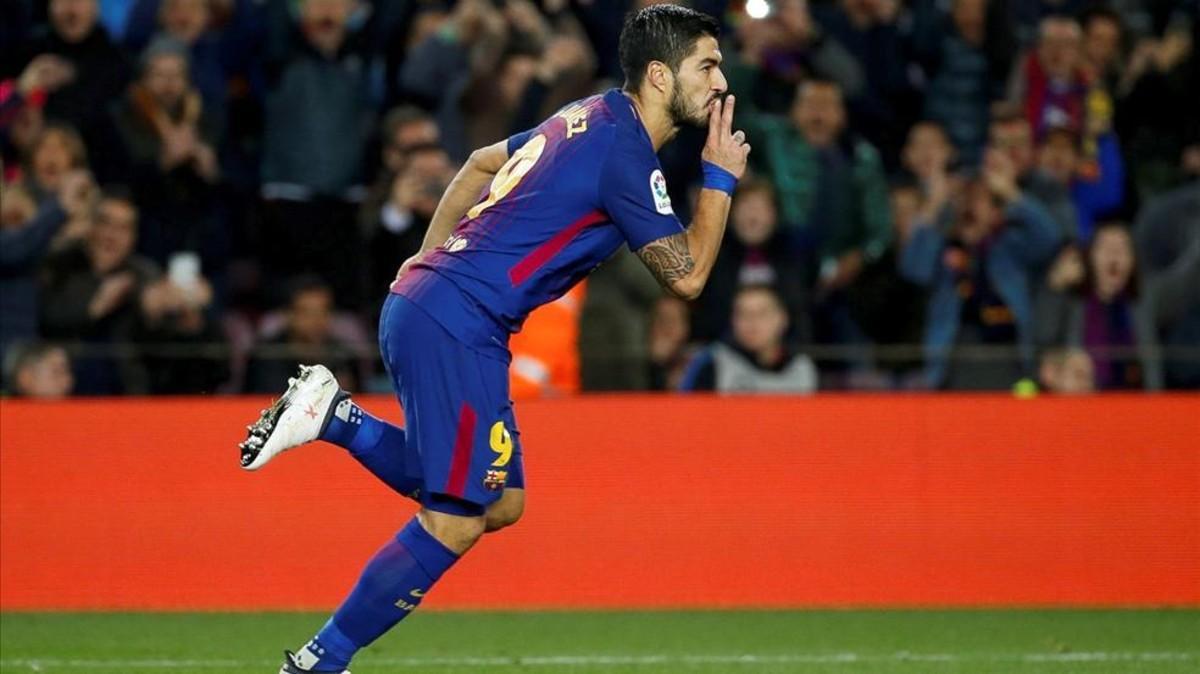 Suárez celebra el 1-1