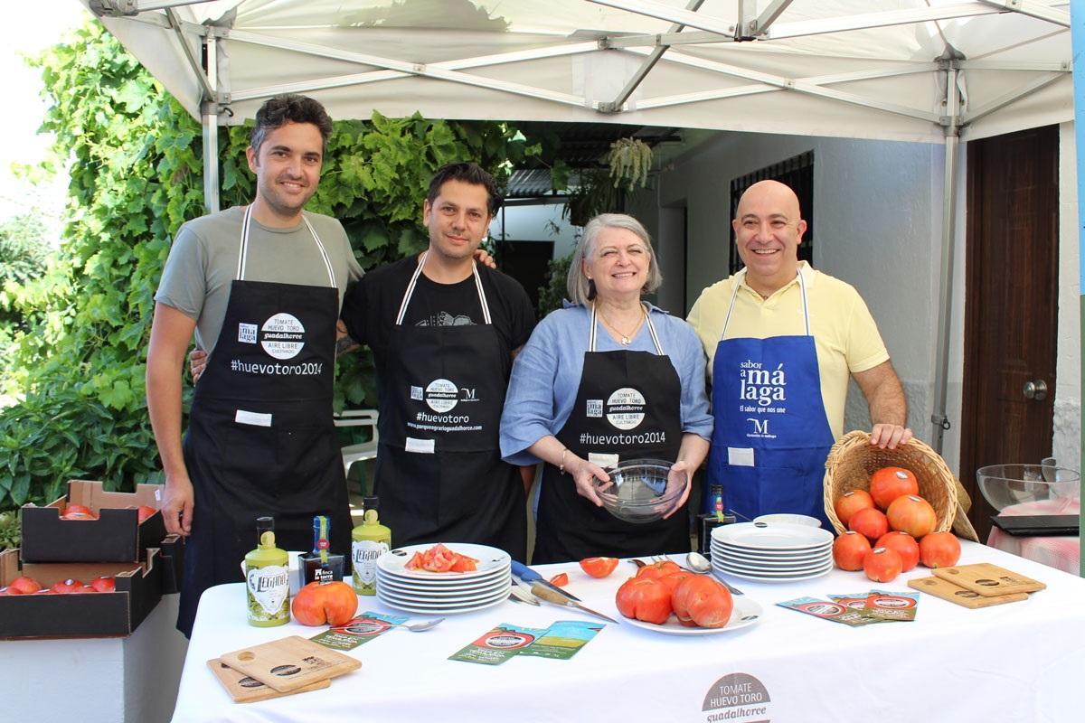 Reconocidos chefs de Málaga han demostrado las infinitas posibilidades del Tomate Huevo de Toro.