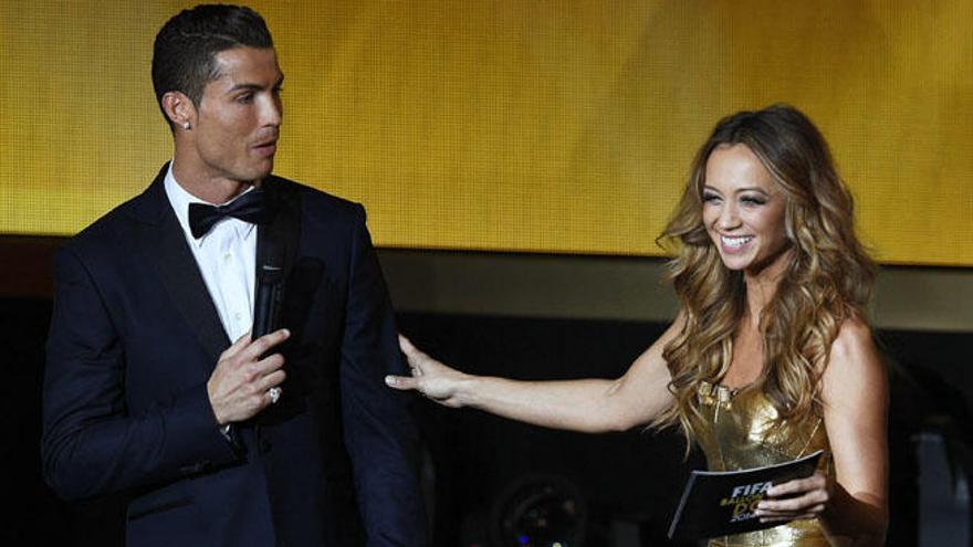 La &#039;malagueña&#039; Kate Abdo, presentadora de la gala.