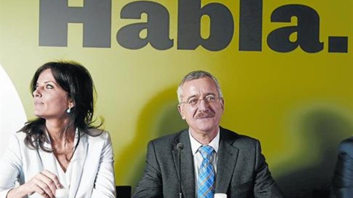 A la derecha del PP 8 Dos de los impulsores de Vox, Cristina Seguí y José Antonio Ortega Lara, ayer.