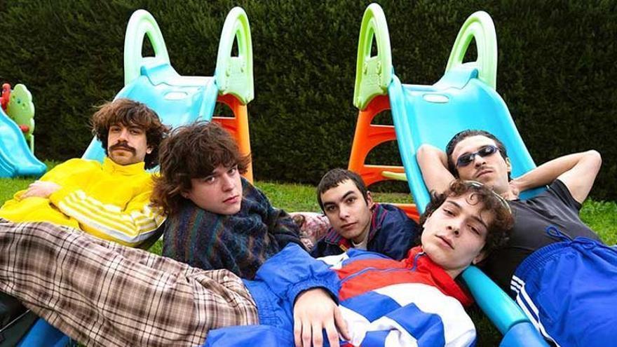 Construimos Escaleras: post punk fuerte y bailable desde Málaga