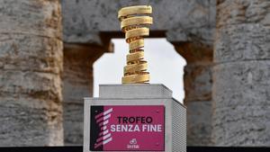 segea55214506 segesta  italy   01 10 2020   the giro d italia trophy is se201002161548