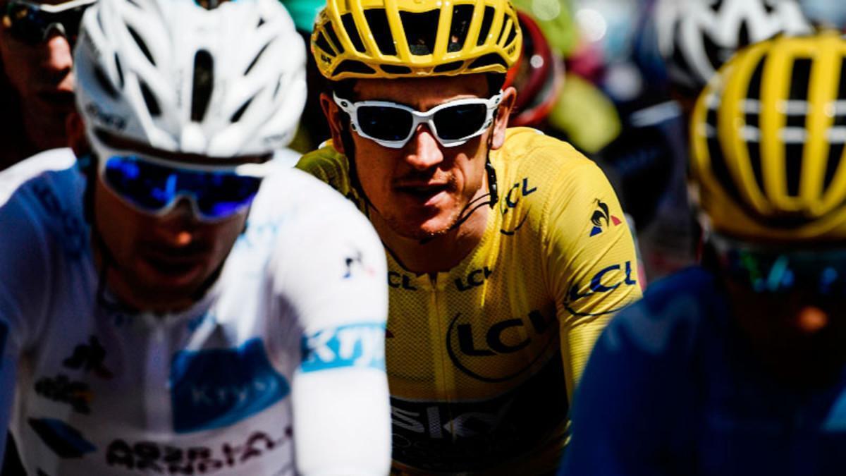 Alpe d&#039;Huez se rinde a Geraint Thomas