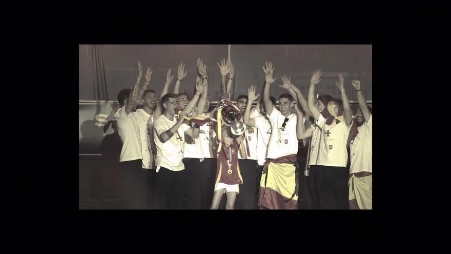 El emotivo gesto de Ferran y Pedri con la familia de María Caamaño