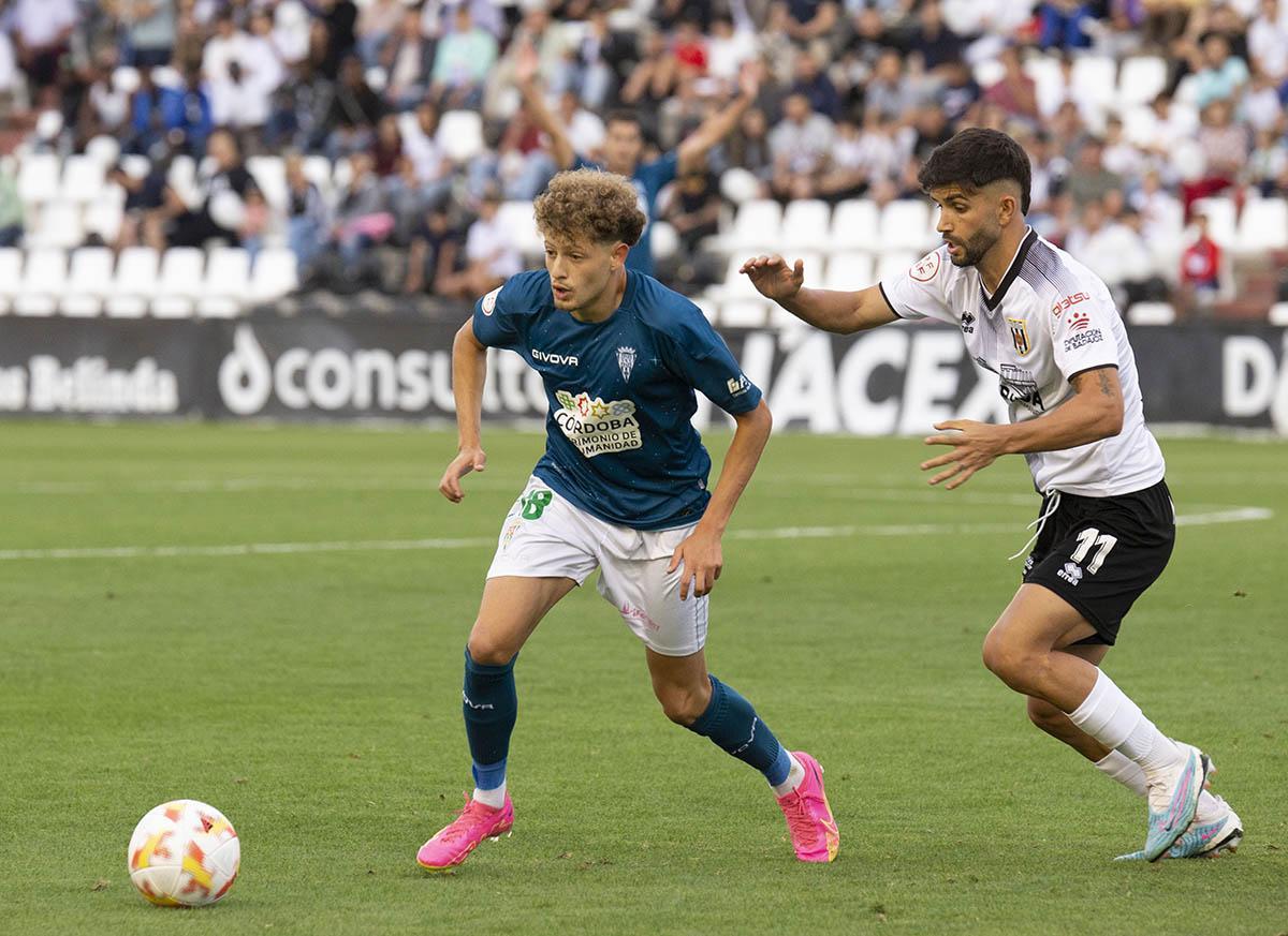 El AD Mérida - Córdoba CF, en imágenes