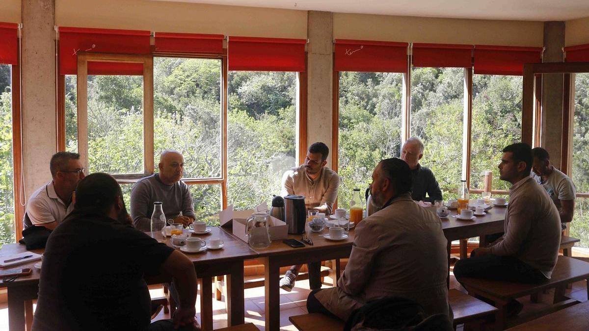 Reunión de la Asociacion de Empresarios por la Sostenibilidad de la Isla Baja