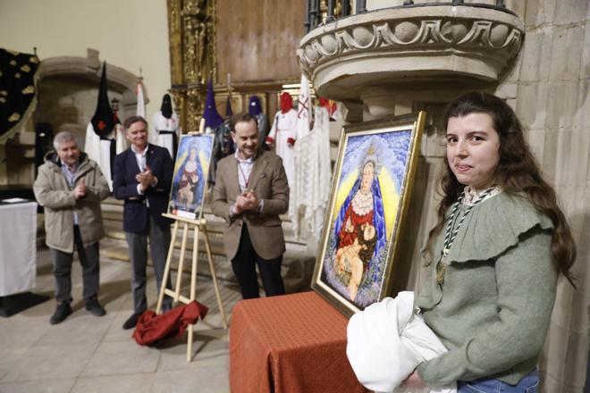 El III Pregón Juvenil de la Semana Santa de Gijón: en imágenes