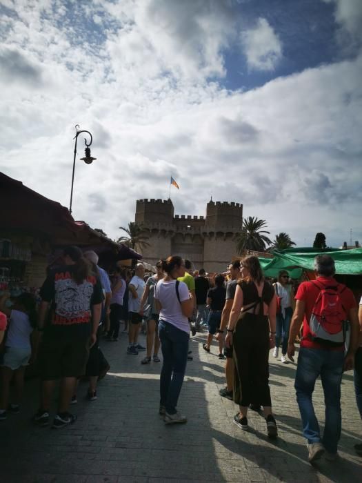 Mercadillo medieval del 9 d'Octubre