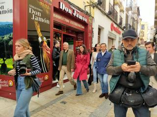 Rocío Monasterio en Plasencia: "El modelo económico del PSOE ha llevado a Extremadura a la ruina"