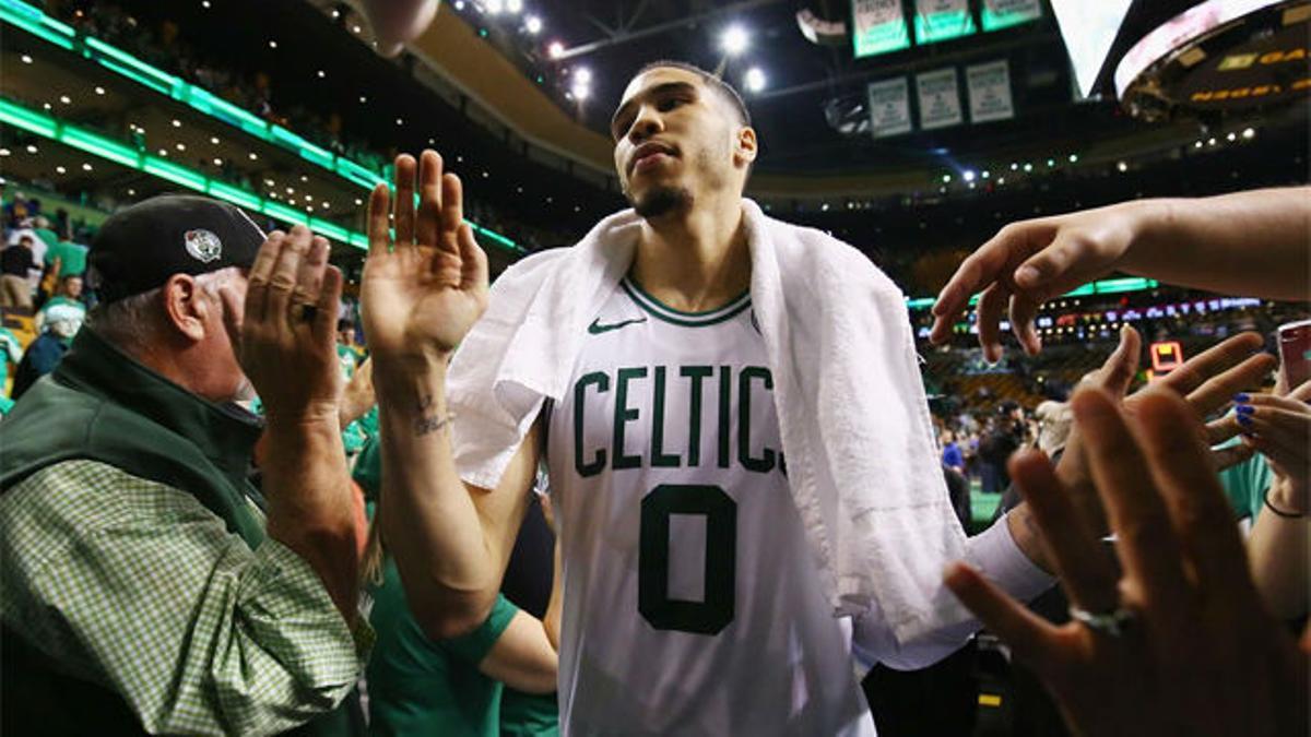 NBA VÍDEO | Tatum acerca las Finales a los Celtics