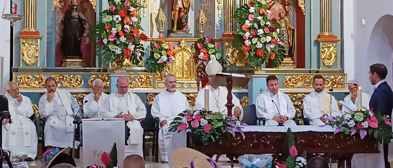 Un momento de la celebración en honor a San Miguel Arcángel, en Tazacorte.