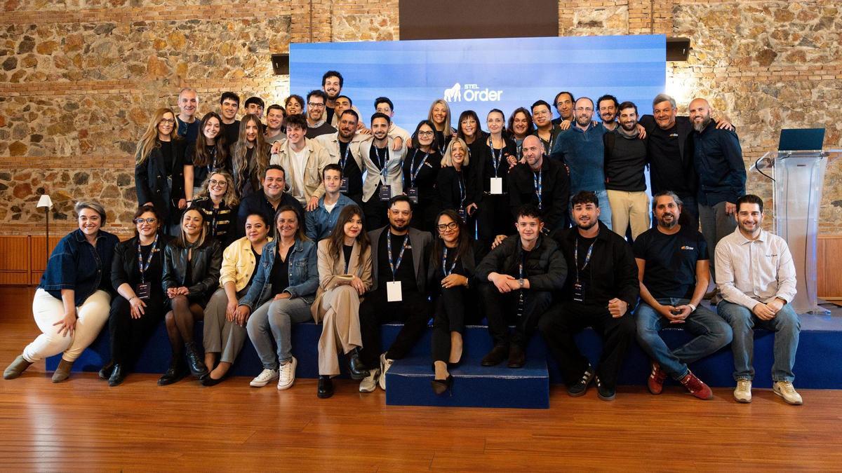 Foto de familia de STEL Order